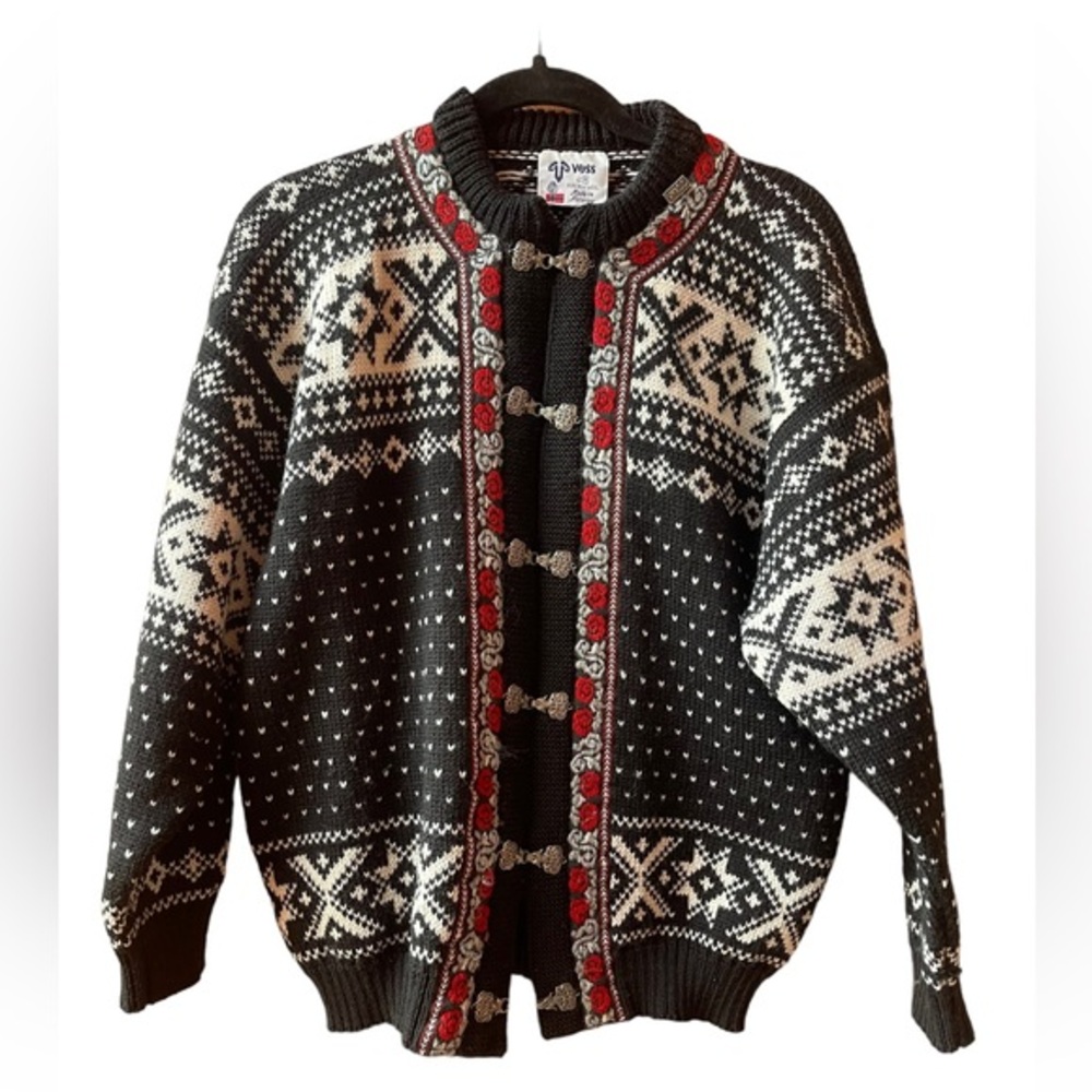 Women Voss Sweater Pure Wool Size M or 42  A1